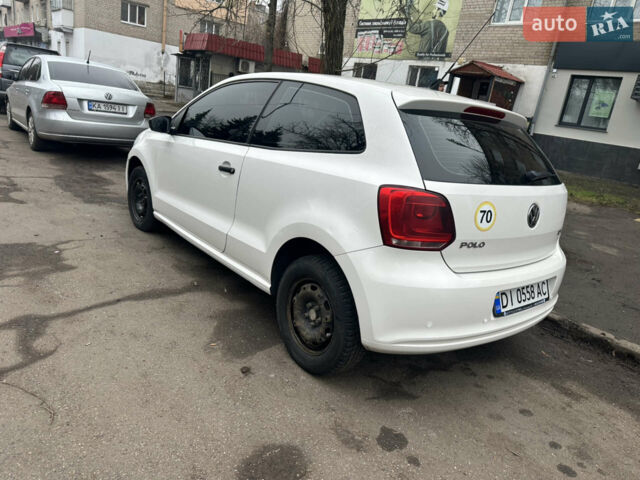 Білий Фольксваген Поло, об'ємом двигуна 1.2 л та пробігом 340 тис. км за 4400 $, фото 1 на Automoto.ua