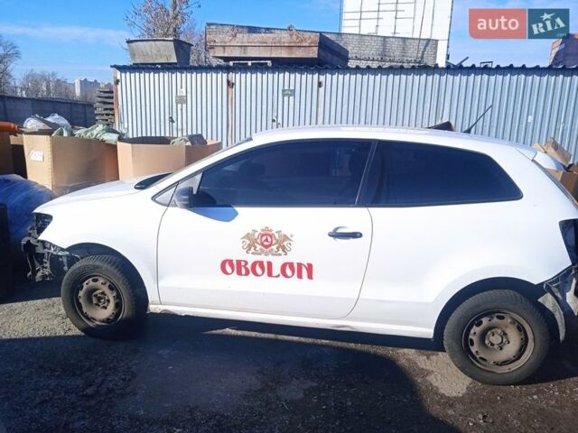 Білий Фольксваген Поло, об'ємом двигуна 1.2 л та пробігом 435 тис. км за 1500 $, фото 1 на Automoto.ua