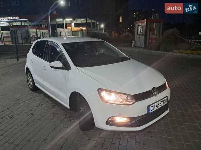Белый Фольксваген Поло, объемом двигателя 1.2 л и пробегом 237 тыс. км за 8900 $, фото 1 на Automoto.ua