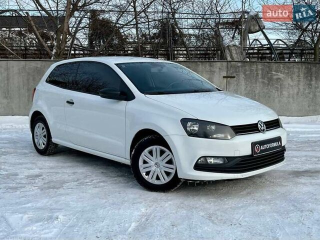 Белый Фольксваген Поло, объемом двигателя 1.2 л и пробегом 188 тыс. км за 6490 $, фото 1 на Automoto.ua