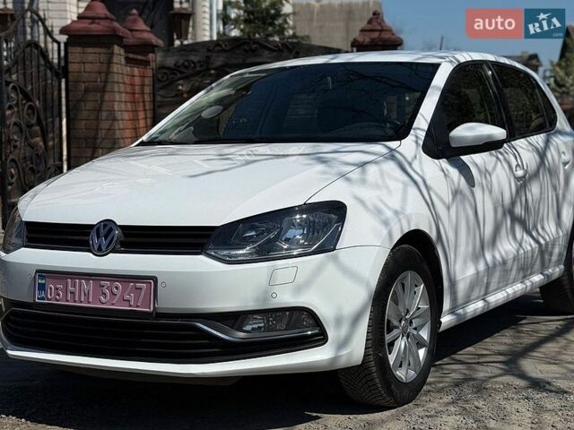 Белый Фольксваген Поло, объемом двигателя 1.4 л и пробегом 145 тыс. км за 10500 $, фото 1 на Automoto.ua