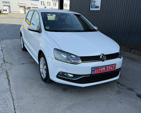 Білий Фольксваген Поло, об'ємом двигуна 1.4 л та пробігом 143 тис. км за 10700 $, фото 1 на Automoto.ua