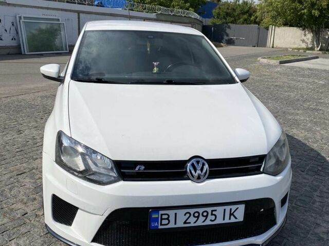 Білий Фольксваген Поло, об'ємом двигуна 1.4 л та пробігом 120 тис. км за 4500 $, фото 1 на Automoto.ua