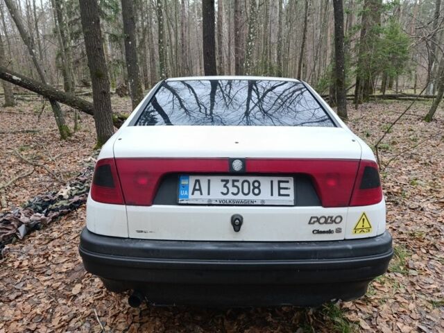 Белый Фольксваген Поло, объемом двигателя 1.6 л и пробегом 250 тыс. км за 951 $, фото 1 на Automoto.ua