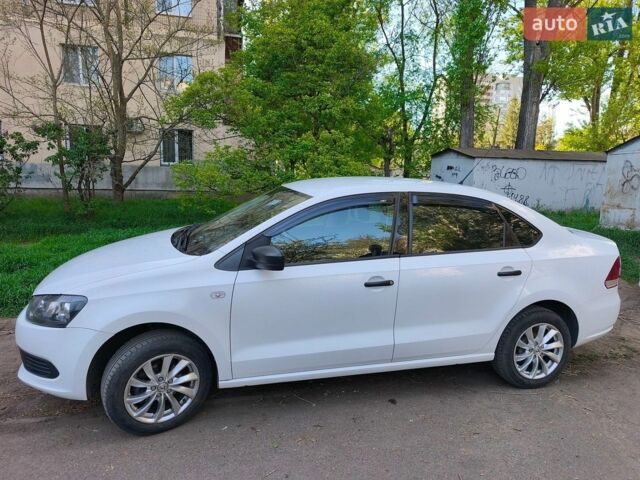 Білий Фольксваген Поло, об'ємом двигуна 1.6 л та пробігом 149 тис. км за 5800 $, фото 1 на Automoto.ua