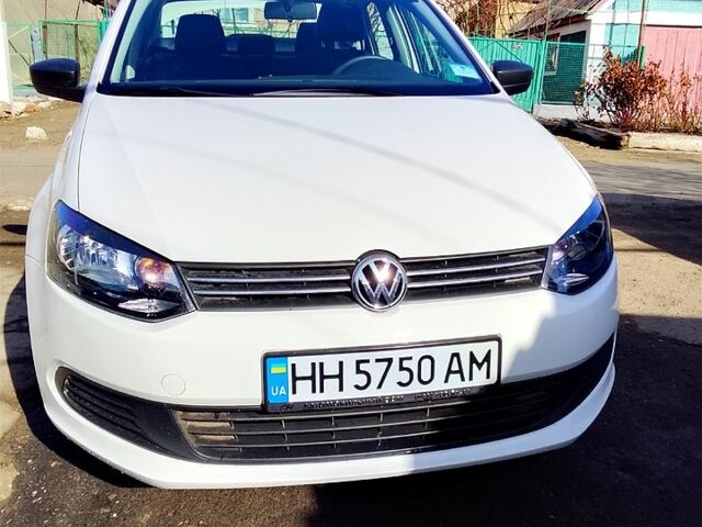 Белый Фольксваген Поло, объемом двигателя 1.6 л и пробегом 16 тыс. км за 9700 $, фото 1 на Automoto.ua