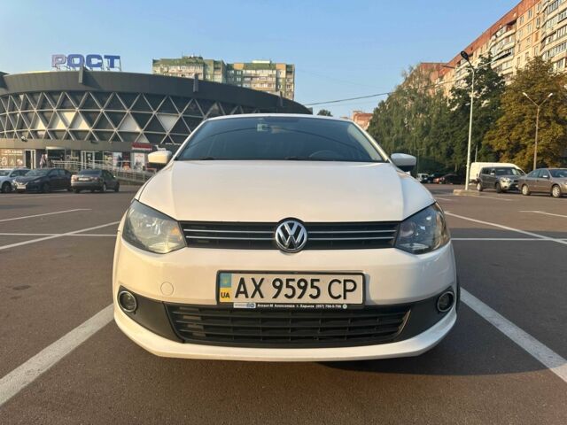 Белый Фольксваген Поло, объемом двигателя 1.6 л и пробегом 164 тыс. км за 9000 $, фото 1 на Automoto.ua