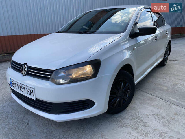 Білий Фольксваген Поло, об'ємом двигуна 1.6 л та пробігом 333 тис. км за 4800 $, фото 1 на Automoto.ua