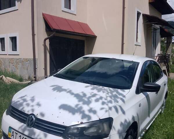 Белый Фольксваген Поло, объемом двигателя 1.6 л и пробегом 340 тыс. км за 5200 $, фото 1 на Automoto.ua