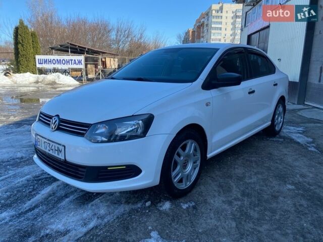 Белый Фольксваген Поло, объемом двигателя 1.6 л и пробегом 208 тыс. км за 6500 $, фото 1 на Automoto.ua