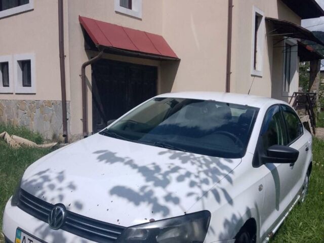 Білий Фольксваген Поло, об'ємом двигуна 1.6 л та пробігом 340 тис. км за 3600 $, фото 1 на Automoto.ua