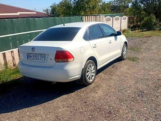 Білий Фольксваген Поло, об'ємом двигуна 1.6 л та пробігом 130 тис. км за 6999 $, фото 1 на Automoto.ua