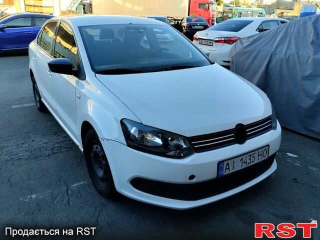 Белый Фольксваген Поло, объемом двигателя 1.6 л и пробегом 298 тыс. км за 5700 $, фото 1 на Automoto.ua