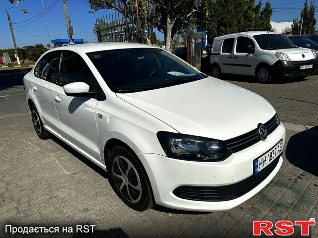 Белый Фольксваген Поло, объемом двигателя 1.6 л и пробегом 160 тыс. км за 6800 $, фото 1 на Automoto.ua