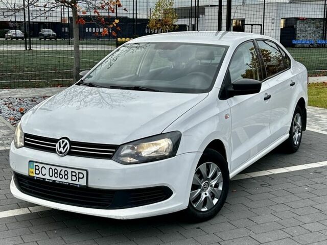 Белый Фольксваген Поло, объемом двигателя 1.6 л и пробегом 174 тыс. км за 5999 $, фото 1 на Automoto.ua