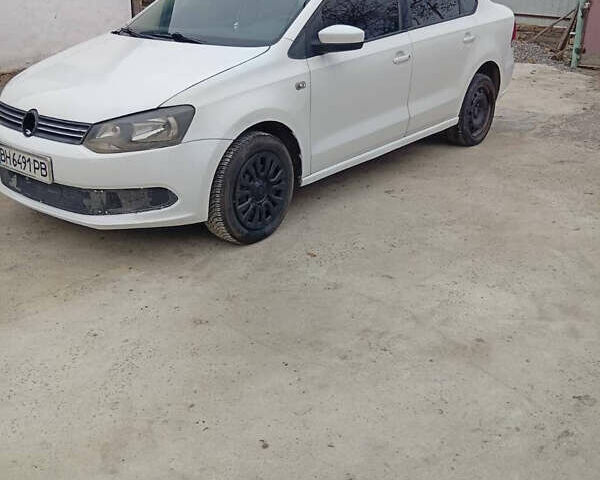 Білий Фольксваген Поло, об'ємом двигуна 1.6 л та пробігом 330 тис. км за 4000 $, фото 1 на Automoto.ua