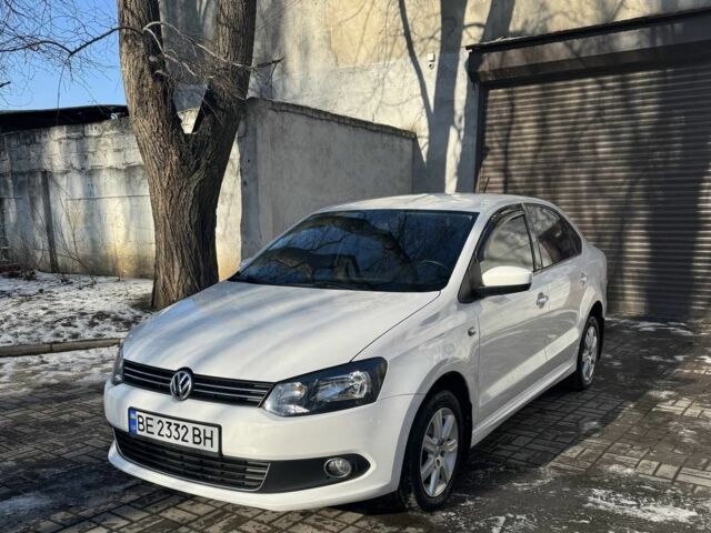 Белый Фольксваген Поло, объемом двигателя 1.6 л и пробегом 155 тыс. км за 7500 $, фото 1 на Automoto.ua