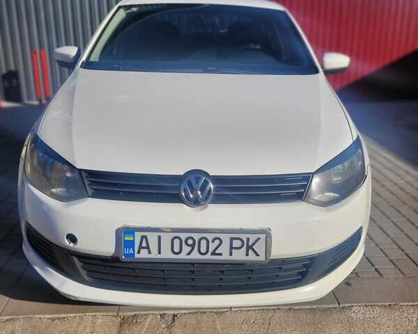 Білий Фольксваген Поло, об'ємом двигуна 1.6 л та пробігом 273 тис. км за 5700 $, фото 1 на Automoto.ua
