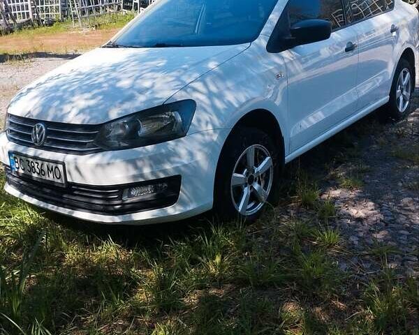 Белый Фольксваген Поло, объемом двигателя 1.6 л и пробегом 163 тыс. км за 8700 $, фото 1 на Automoto.ua