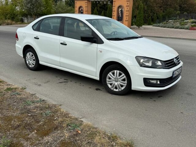 Білий Фольксваген Поло, об'ємом двигуна 1.6 л та пробігом 155 тис. км за 8001 $, фото 1 на Automoto.ua