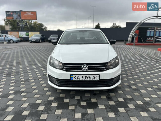 Білий Фольксваген Поло, об'ємом двигуна 1.6 л та пробігом 94 тис. км за 8100 $, фото 1 на Automoto.ua