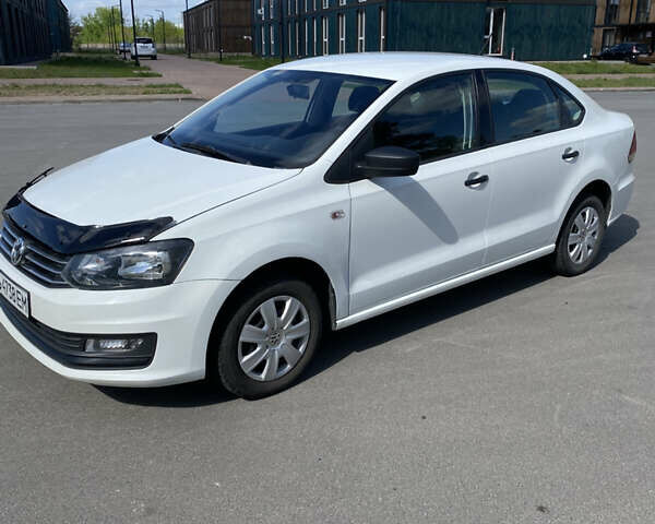 Білий Фольксваген Поло, об'ємом двигуна 1.6 л та пробігом 158 тис. км за 8400 $, фото 1 на Automoto.ua