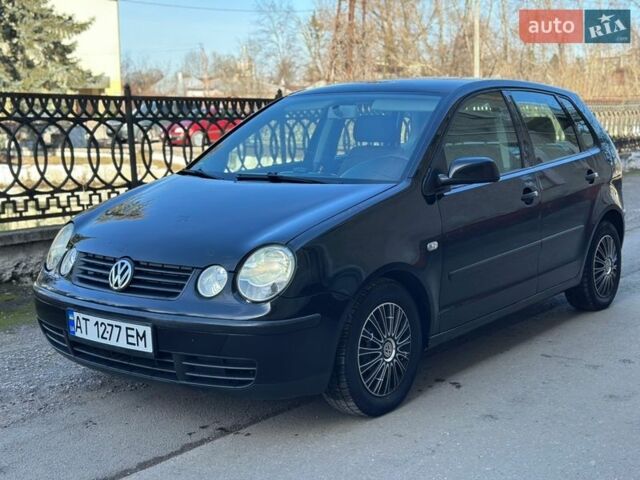 Черный Фольксваген Поло, объемом двигателя 1.2 л и пробегом 260 тыс. км за 2950 $, фото 1 на Automoto.ua