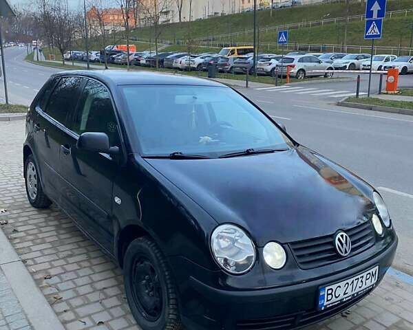 Черный Фольксваген Поло, объемом двигателя 1.4 л и пробегом 226 тыс. км за 3400 $, фото 1 на Automoto.ua
