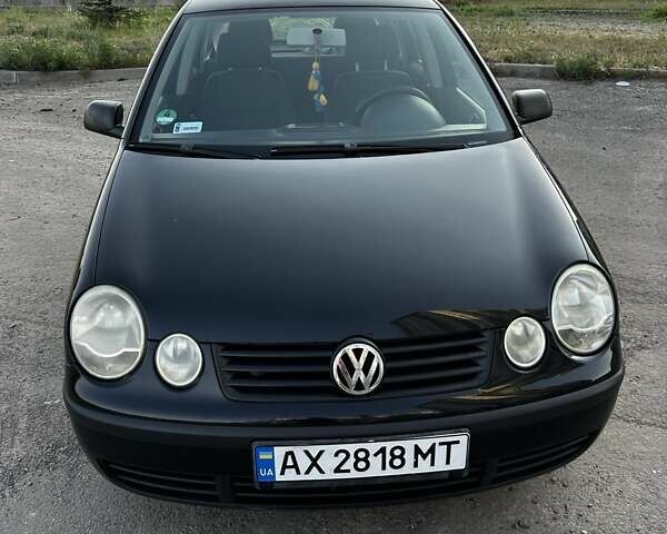 Черный Фольксваген Поло, объемом двигателя 1.2 л и пробегом 254 тыс. км за 2900 $, фото 1 на Automoto.ua