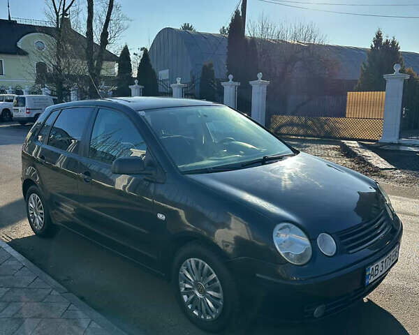 Чорний Фольксваген Поло, об'ємом двигуна 1.2 л та пробігом 242 тис. км за 2950 $, фото 1 на Automoto.ua