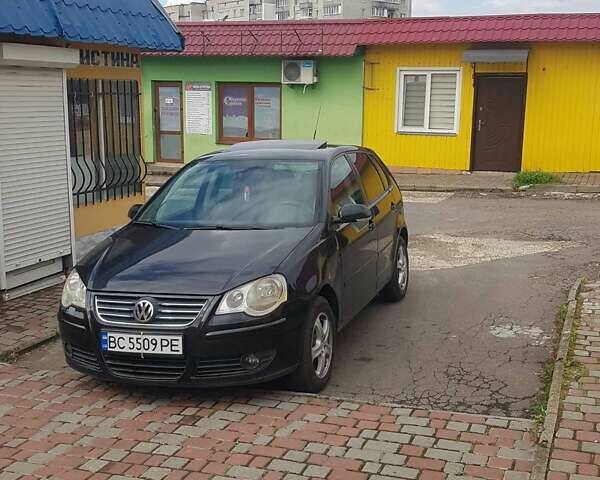 Черный Фольксваген Поло, объемом двигателя 1.4 л и пробегом 238 тыс. км за 5399 $, фото 1 на Automoto.ua