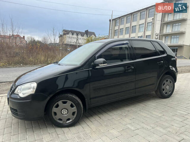 Чорний Фольксваген Поло, об'ємом двигуна 1.4 л та пробігом 159 тис. км за 4599 $, фото 1 на Automoto.ua
