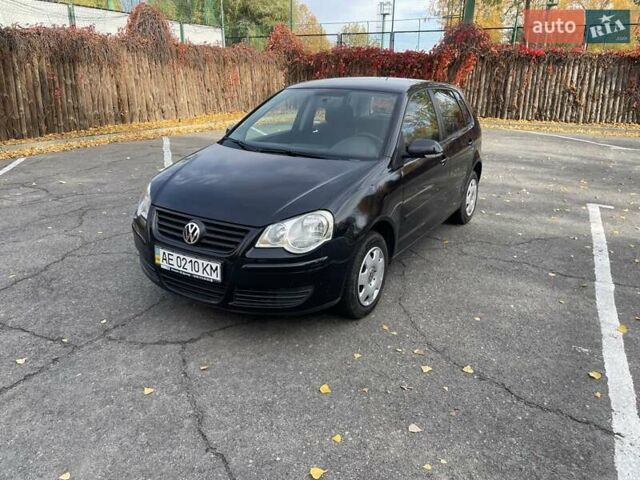 Черный Фольксваген Поло, объемом двигателя 1.4 л и пробегом 114 тыс. км за 6499 $, фото 1 на Automoto.ua