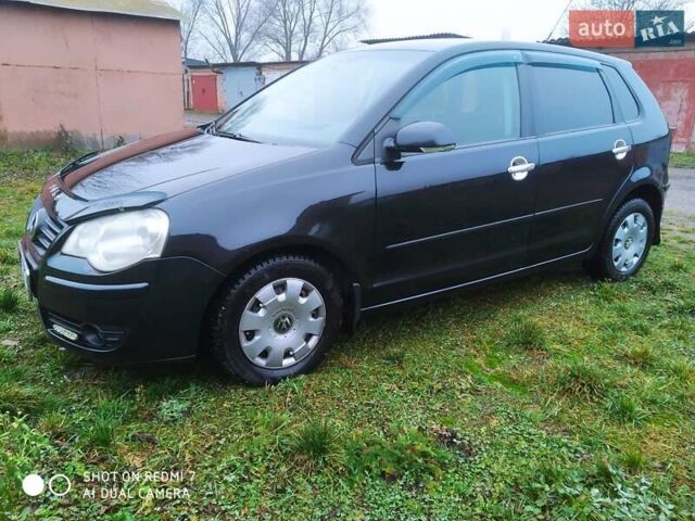 Черный Фольксваген Поло, объемом двигателя 1.39 л и пробегом 340 тыс. км за 4000 $, фото 1 на Automoto.ua