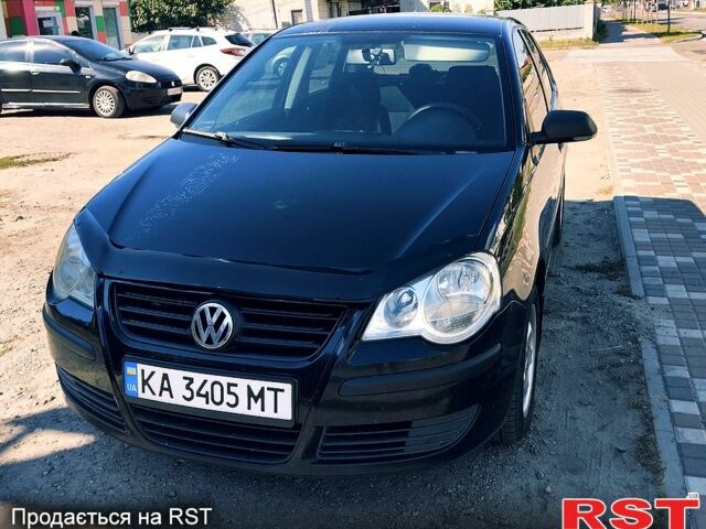Черный Фольксваген Поло, объемом двигателя 1.4 л и пробегом 250 тыс. км за 4100 $, фото 1 на Automoto.ua