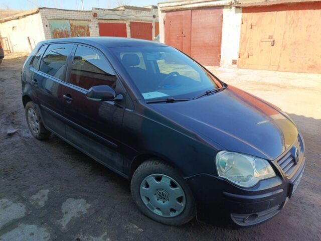 Черный Фольксваген Поло, объемом двигателя 1.4 л и пробегом 190 тыс. км за 3000 $, фото 1 на Automoto.ua