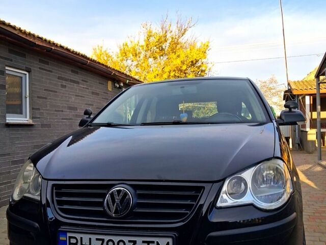 Чорний Фольксваген Поло, об'ємом двигуна 1.4 л та пробігом 191 тис. км за 6000 $, фото 1 на Automoto.ua