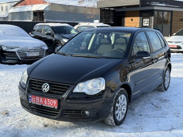 Чорний Фольксваген Поло, об'ємом двигуна 1.4 л та пробігом 199 тис. км за 6999 $, фото 1 на Automoto.ua