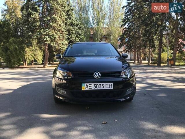 Черный Фольксваген Поло, объемом двигателя 1.39 л и пробегом 70 тыс. км за 8500 $, фото 1 на Automoto.ua