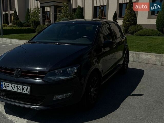 Черный Фольксваген Поло, объемом двигателя 1.2 л и пробегом 160 тыс. км за 6500 $, фото 1 на Automoto.ua