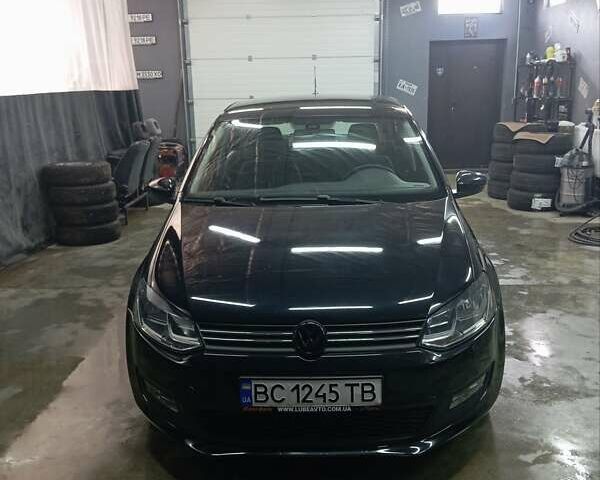 Черный Фольксваген Поло, объемом двигателя 1.6 л и пробегом 109 тыс. км за 11200 $, фото 1 на Automoto.ua
