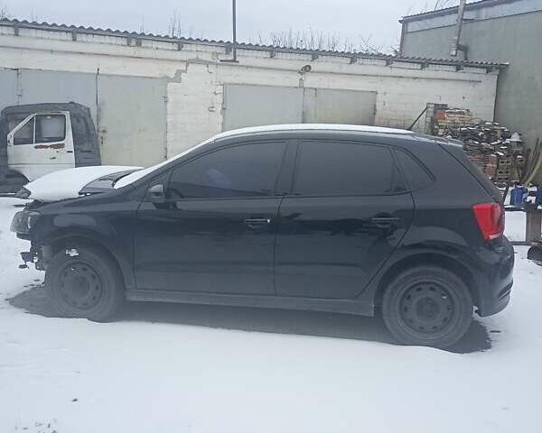 Черный Фольксваген Поло, объемом двигателя 1.2 л и пробегом 185 тыс. км за 3300 $, фото 1 на Automoto.ua