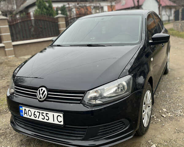 Чорний Фольксваген Поло, об'ємом двигуна 1.6 л та пробігом 245 тис. км за 7300 $, фото 1 на Automoto.ua