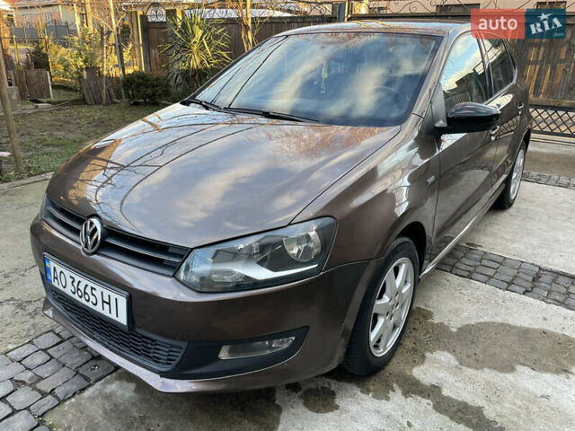 Коричневий Фольксваген Поло, об'ємом двигуна 1.2 л та пробігом 205 тис. км за 6200 $, фото 1 на Automoto.ua