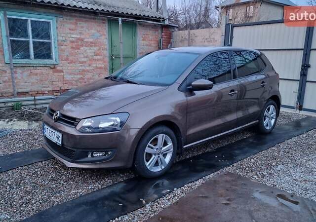 Коричневий Фольксваген Поло, об'ємом двигуна 1.6 л та пробігом 136 тис. км за 11500 $, фото 1 на Automoto.ua