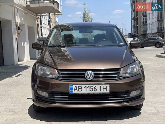 Коричневый Фольксваген Поло, объемом двигателя 1.4 л и пробегом 210 тыс. км за 9099 $, фото 1 на Automoto.ua