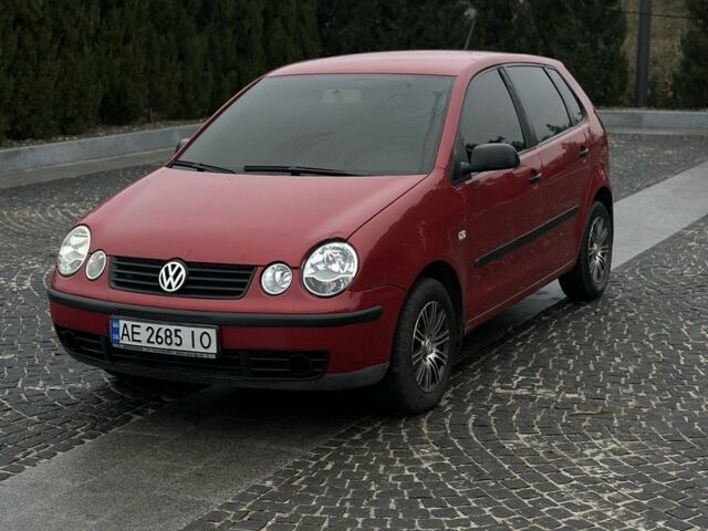 Красный Фольксваген Поло, объемом двигателя 1.4 л и пробегом 127 тыс. км за 4100 $, фото 1 на Automoto.ua