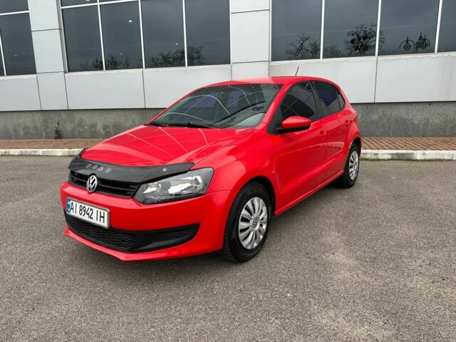 Красный Фольксваген Поло, объемом двигателя 1.4 л и пробегом 158 тыс. км за 6950 $, фото 1 на Automoto.ua