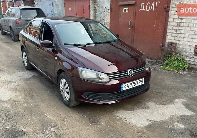 Червоний Фольксваген Поло, об'ємом двигуна 1.6 л та пробігом 380 тис. км за 6800 $, фото 1 на Automoto.ua