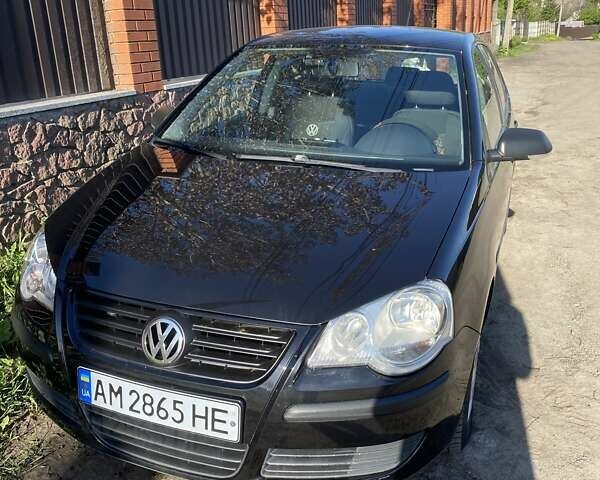 Фольксваген Поло, объемом двигателя 1.2 л и пробегом 250 тыс. км за 3900 $, фото 1 на Automoto.ua